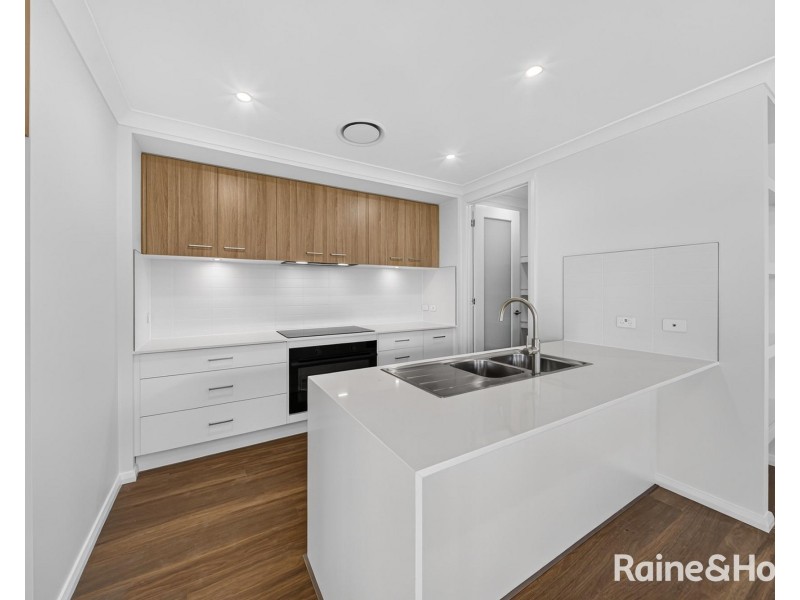 28 Karinyup Circuit, Heddon Greta NSW 2321
