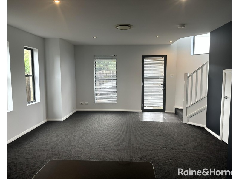 33/348 Pacific Highway, Belmont North NSW 2280