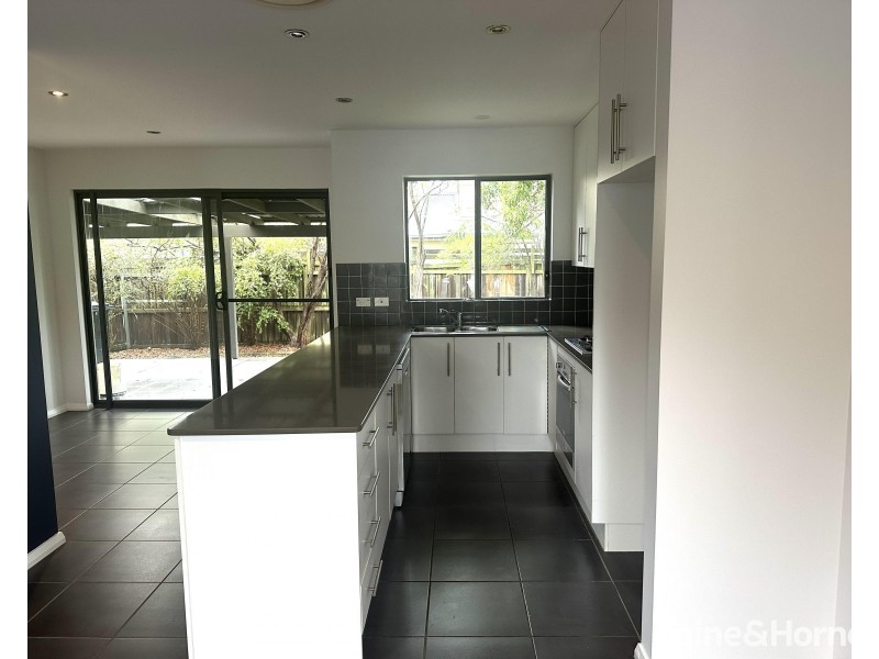 33/348 Pacific Highway, Belmont North NSW 2280