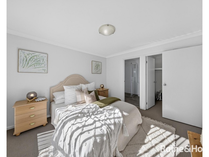 13 Coolabah Close, Fletcher NSW 2287
