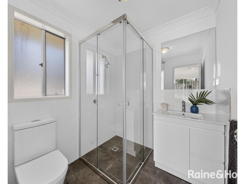 13 Coolabah Close, Fletcher NSW 2287