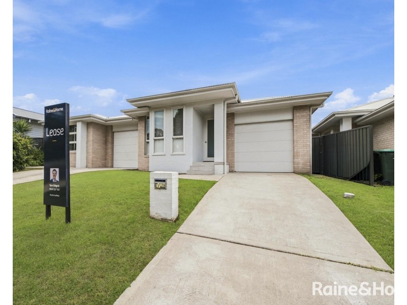 2/196 Denton Park Drive, Aberglasslyn NSW 2320