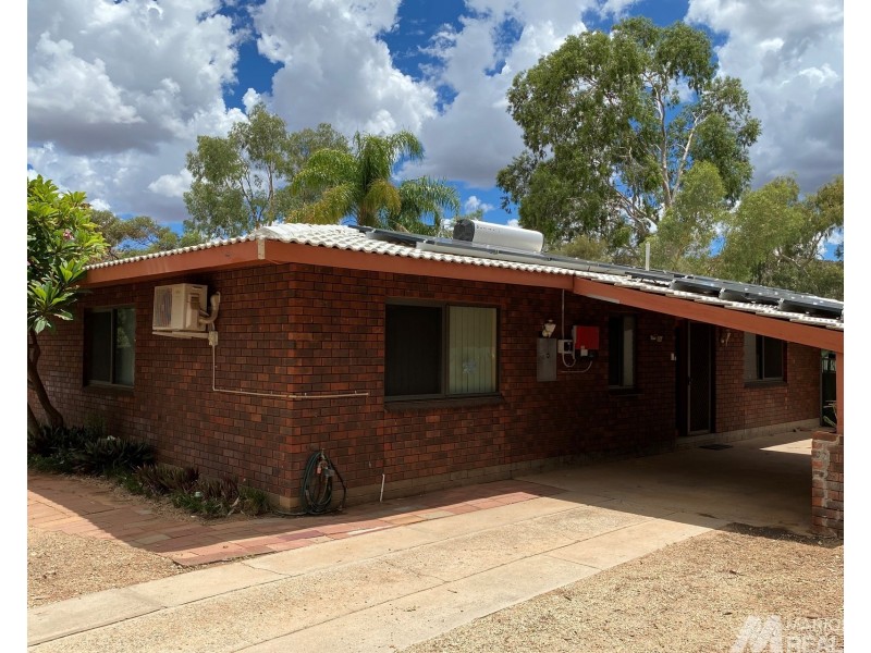13 Plowman Street, Gillen NT 0870
