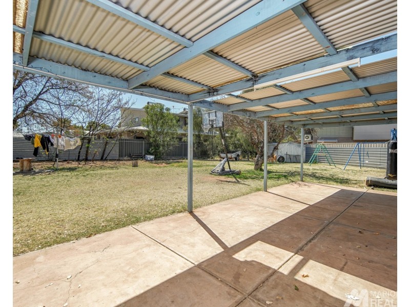 3 Hawkins Court, Gillen NT 0870