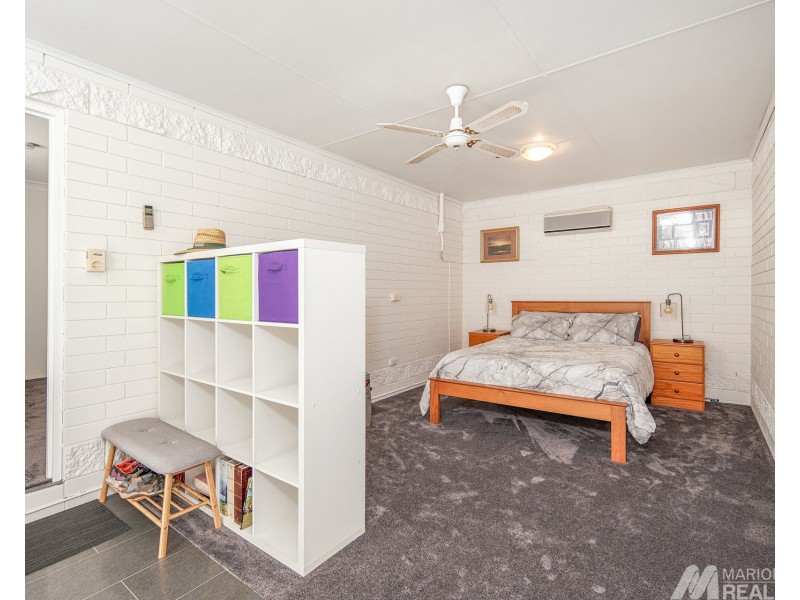 1/8 Baker Court, Larapinta NT 0875