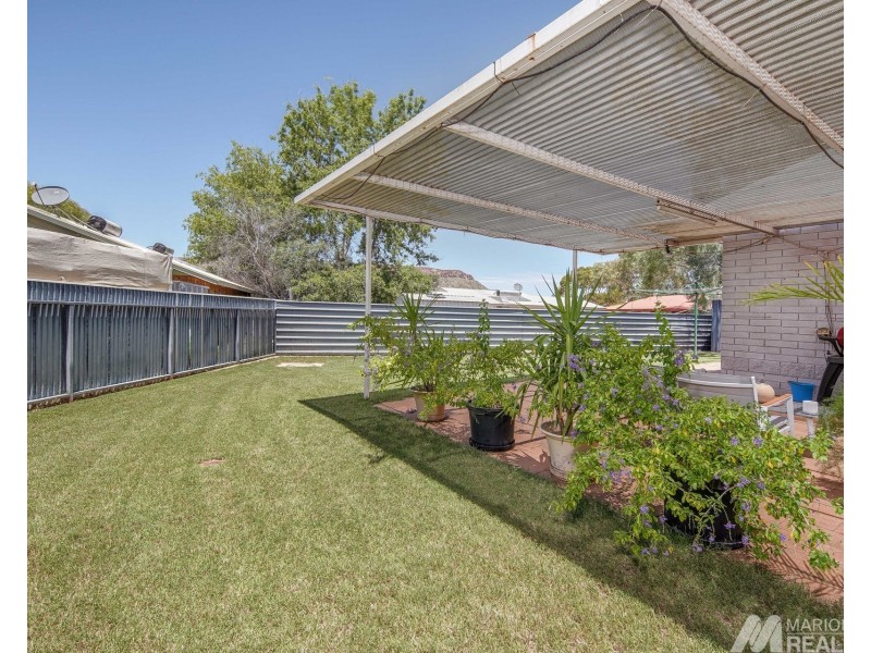 1/8 Baker Court, Larapinta NT 0875
