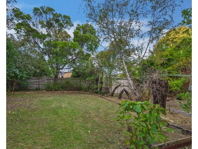 62 Station Street, Burwood VIC 3125