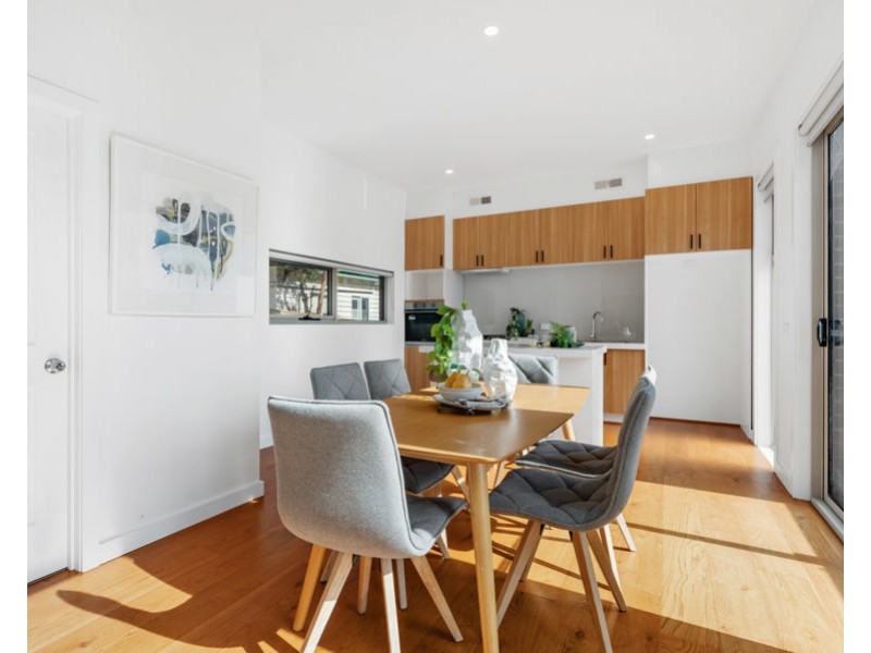 1/13 Sutton Parade, Mont Albert North VIC 3129