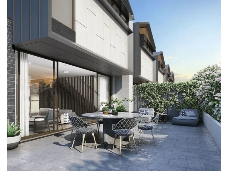 902 Burke Road, Canterbury VIC 3126