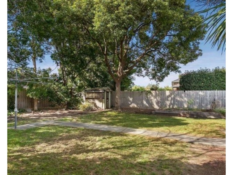 33 Walter Street, Bulleen VIC 3105