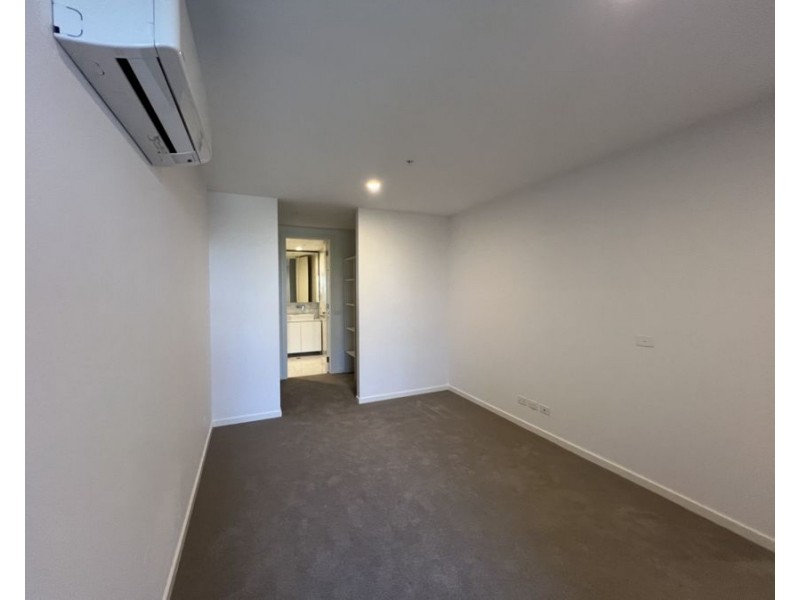 401/330 Manningham Road, Doncaster VIC 3108