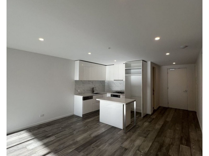 202/330 Manningham Road, Doncaster VIC 3108