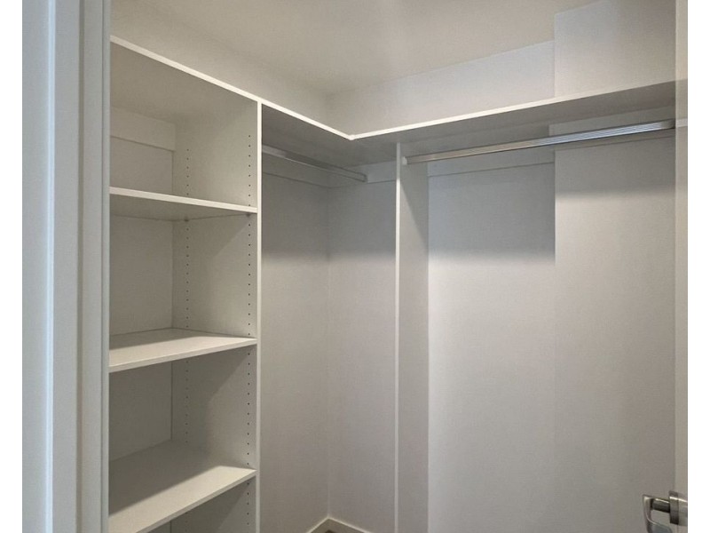 202/330 Manningham Road, Doncaster VIC 3108