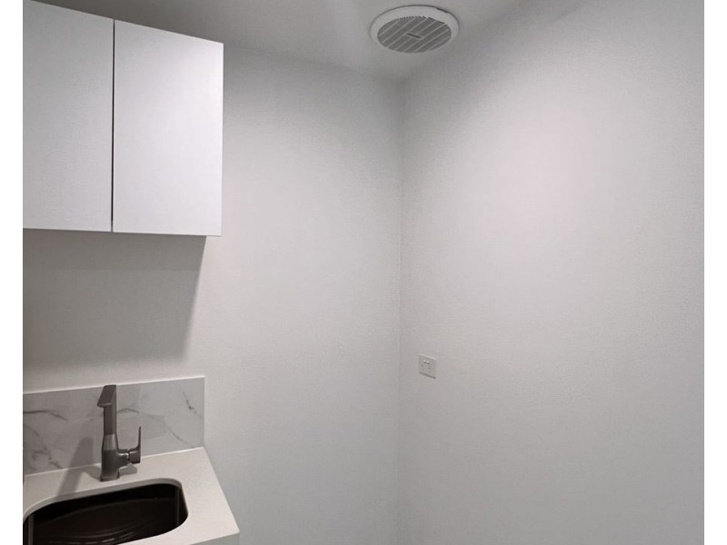 202/330 Manningham Road, Doncaster VIC 3108