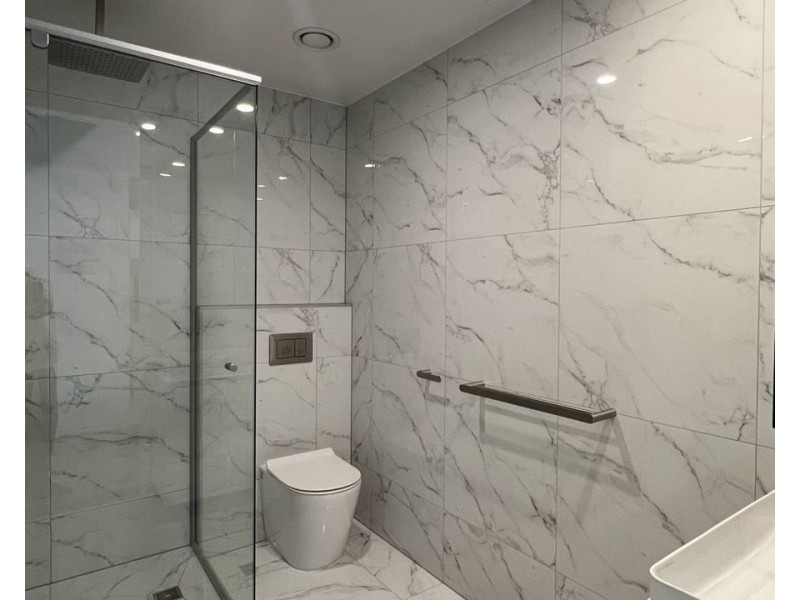 202/330 Manningham Road, Doncaster VIC 3108