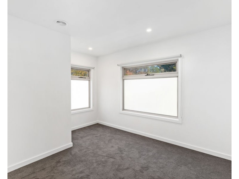 3/13 Sutton Parade, Mont Albert North VIC 3129