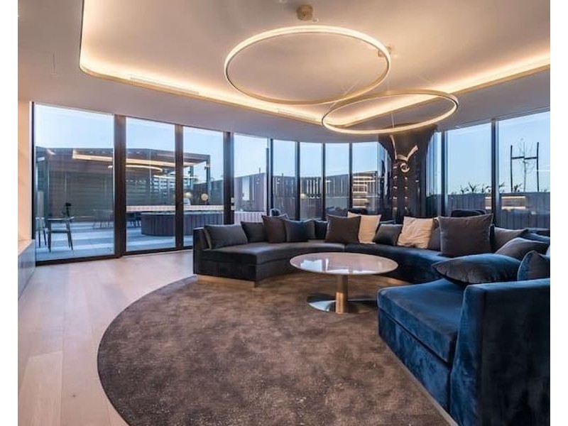 2210/545 Station Street, Box Hill VIC 3128