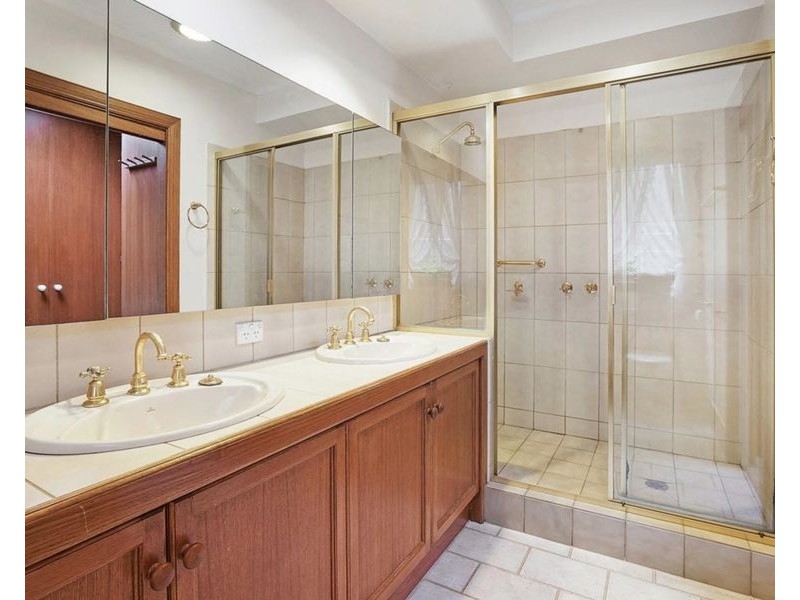 168 Whitehorse Road, Balwyn VIC 3103