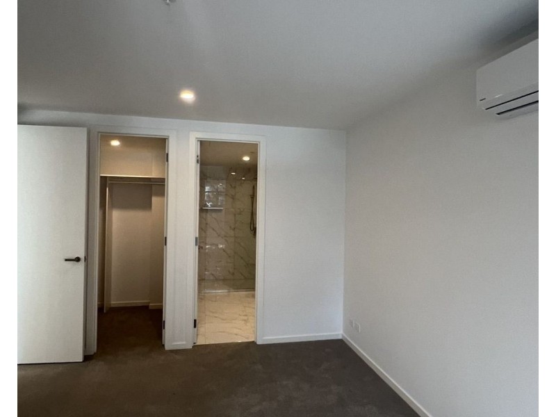 501/330 Manningham Road, Doncaster VIC 3108
