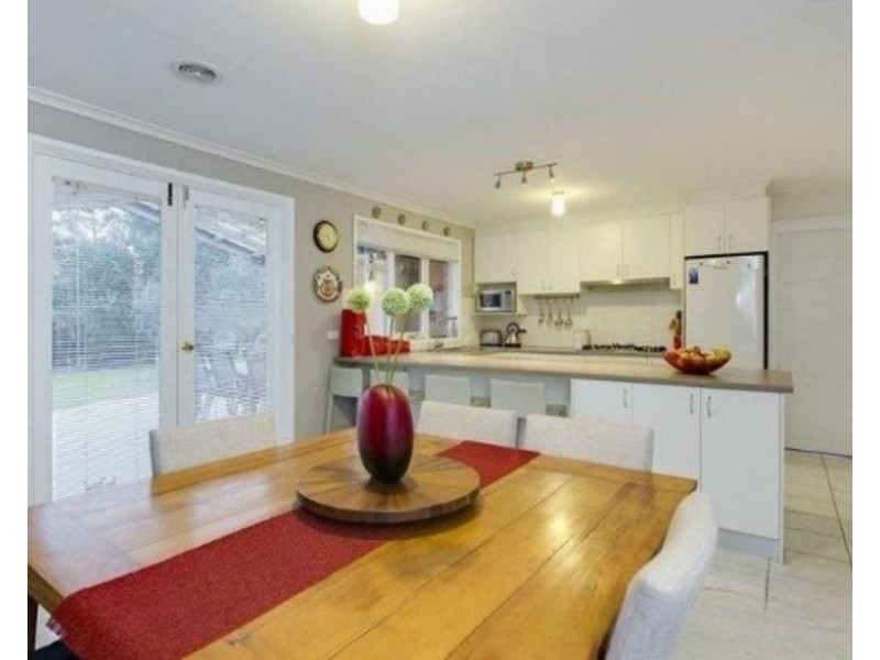 12 Woodlands Grove, Safety Beach VIC 3936