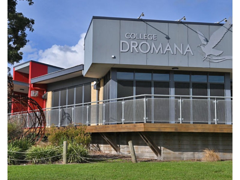 12 Woodlands Grove, Safety Beach VIC 3936