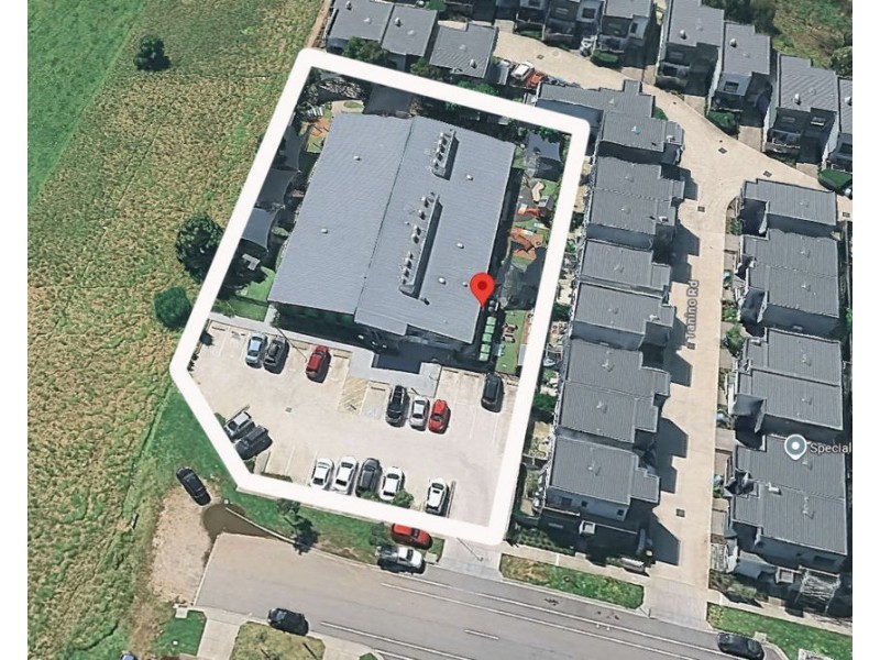 84-90S Quarters Boulevard, Cranbourne West VIC 3977