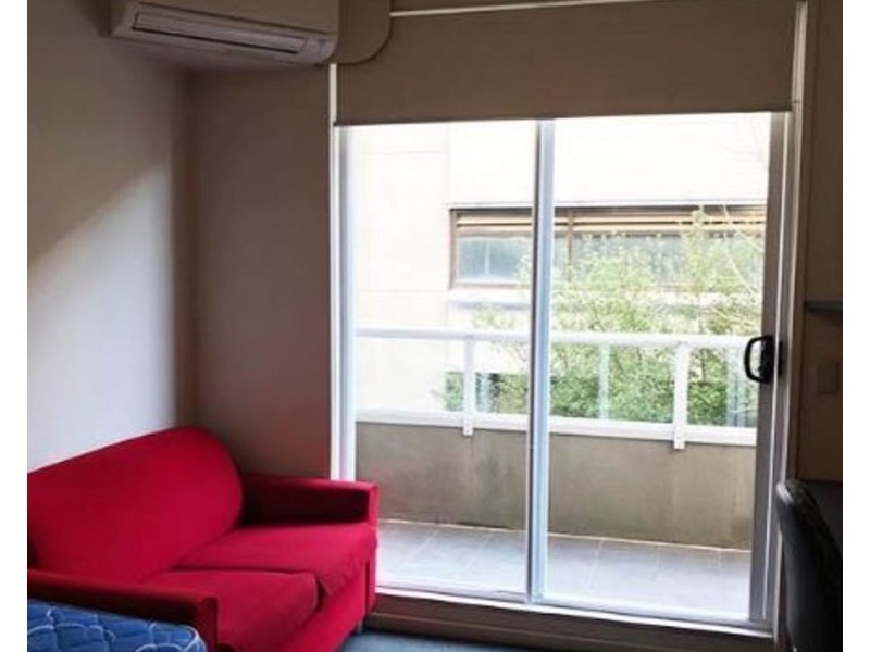 34/16 Poplar Street, Box Hill VIC 3128