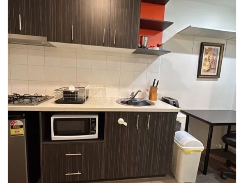 2/1 Wellington Road, Box Hill VIC 3128