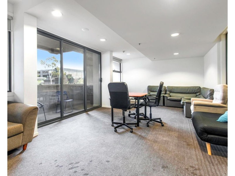2/1 Wellington Road, Box Hill VIC 3128