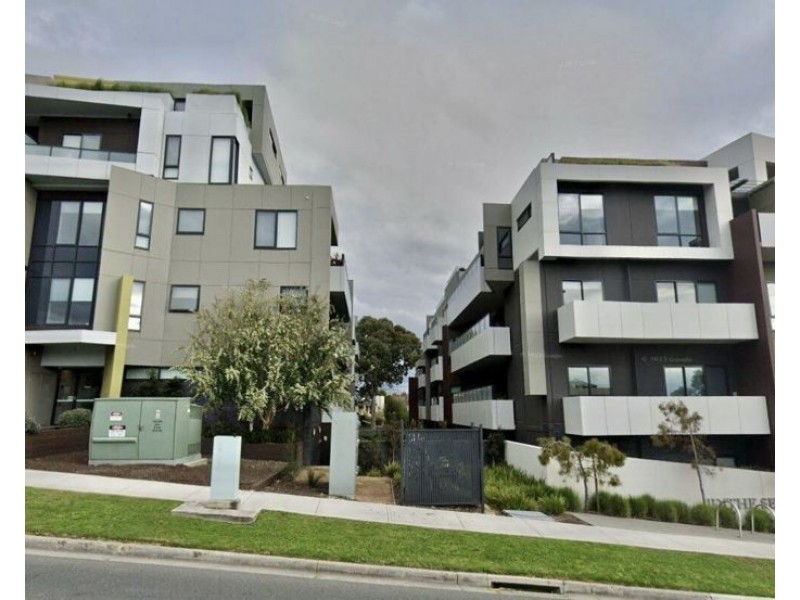 201/180 Reynolds Road, Doncaster East VIC 3109
