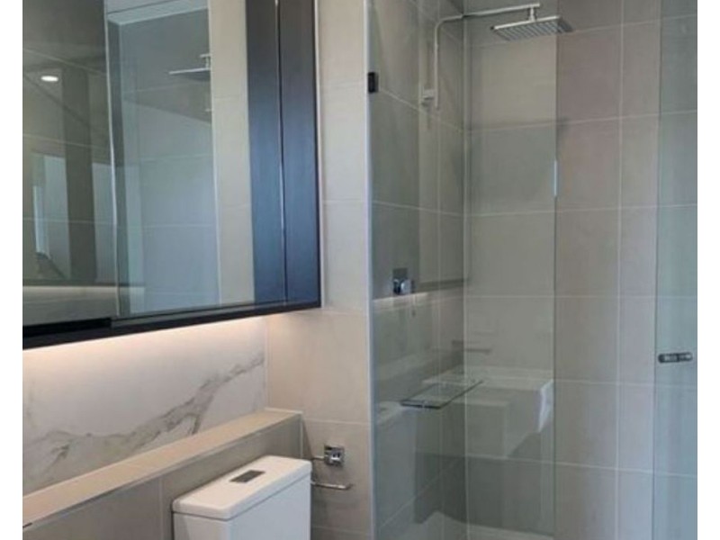 201/180 Reynolds Road, Doncaster East VIC 3109