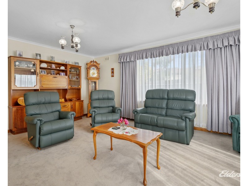 94 Cardigan Street, Somerset TAS 7322
