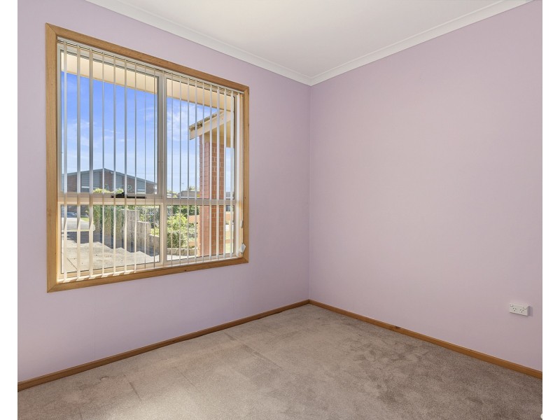 4 Loongana Place, Somerset TAS 7322