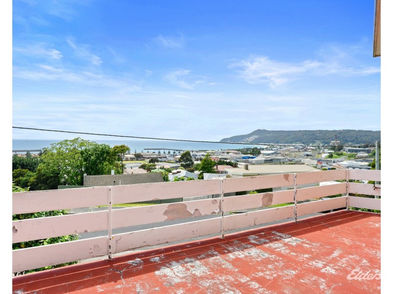 42 Wyatt Crescent, South Burnie TAS 7320