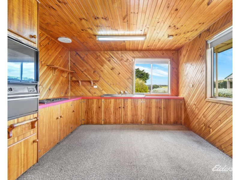 77 Applebys Road, Upper Natone TAS 7321