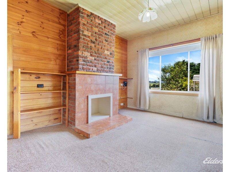77 Applebys Road, Upper Natone TAS 7321