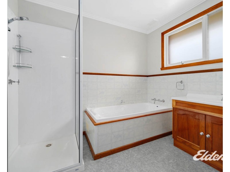 24 Thorne Street, Upper Burnie TAS 7320