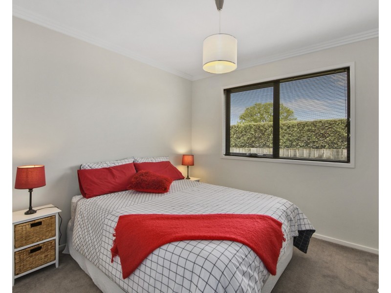 10 Boston Avenue, Cooee TAS 7320