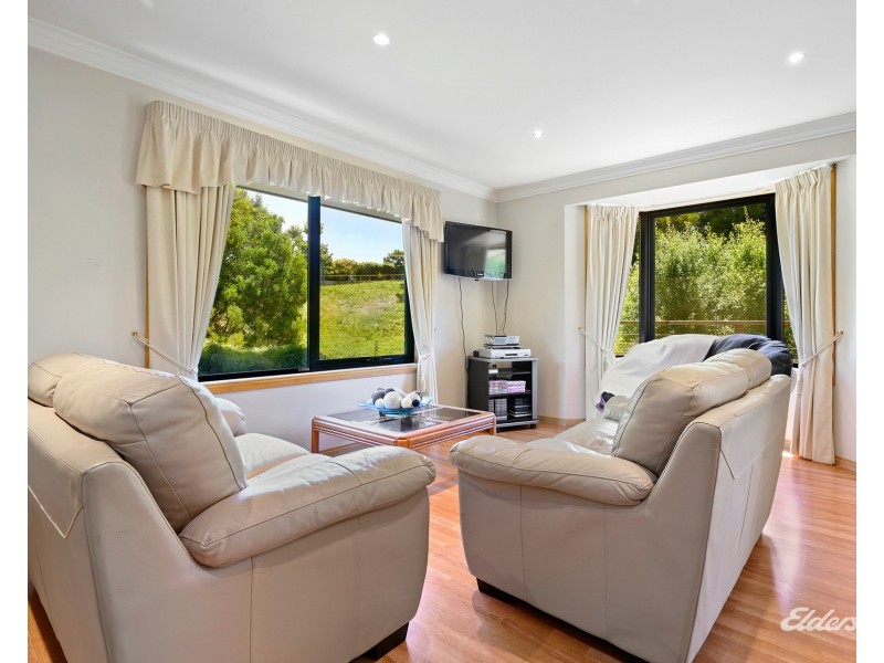 7 Sebastian Court, Romaine TAS 7320