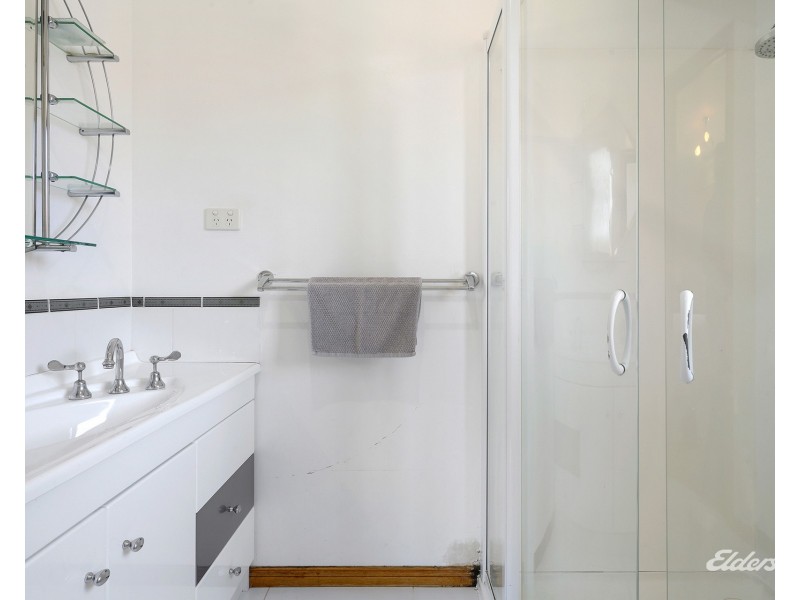 7 Sebastian Court, Romaine TAS 7320
