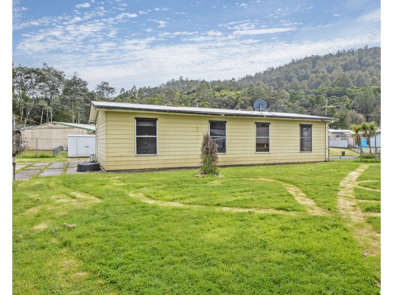 2 Huon Court, Rosebery TAS 7470