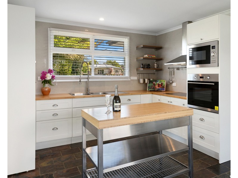 11 Deacon Street, Upper Burnie TAS 7320