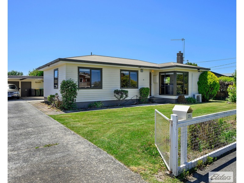 25 Beaufort Street, Somerset TAS 7322