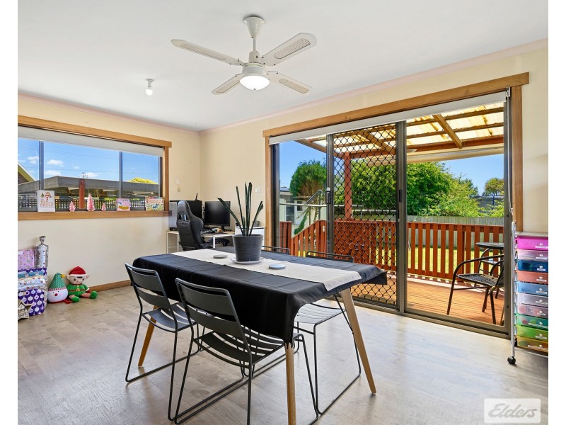 25 Beaufort Street, Somerset TAS 7322