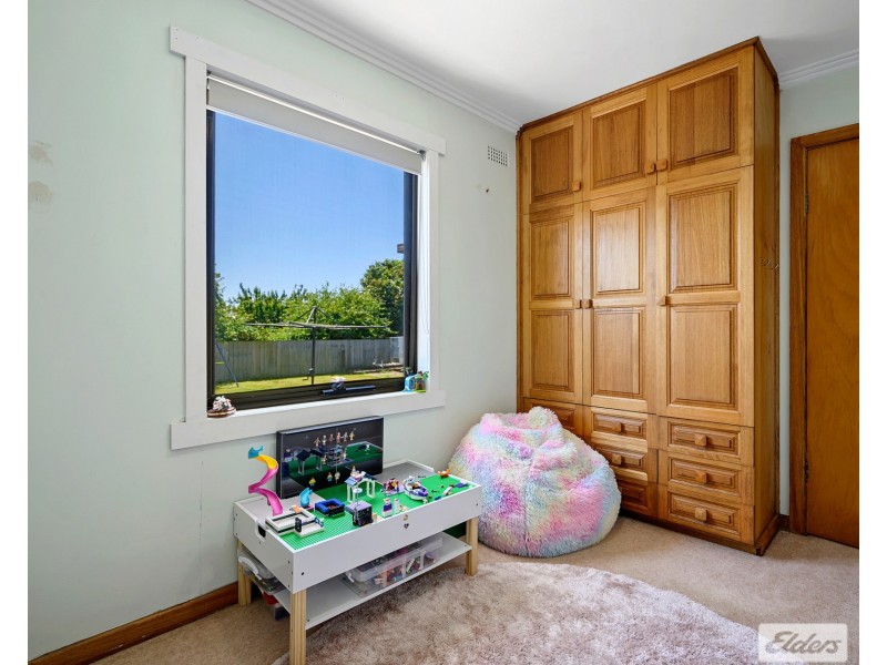 25 Beaufort Street, Somerset TAS 7322