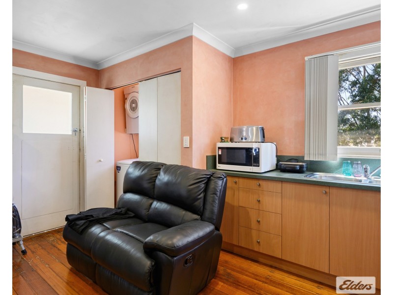 17 Sampson Street, Hillcrest TAS 7320