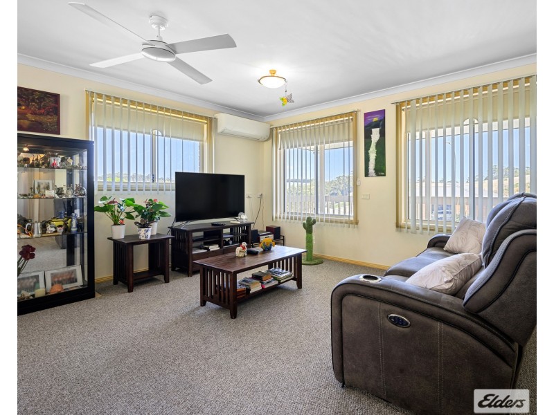 16 Heather Crescent, Park Grove TAS 7320