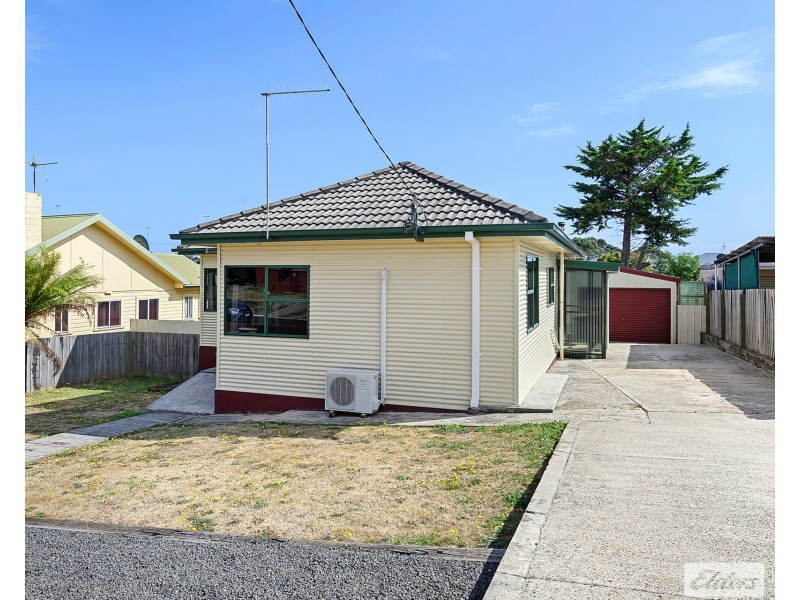 16 Verelle Street, Hillcrest TAS 7320