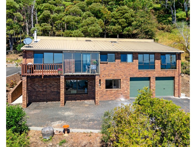 59 Bay Street, Parklands TAS 7320