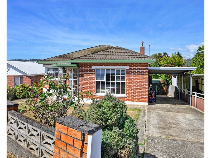 19 Mcphee Street, Havenview TAS 7320